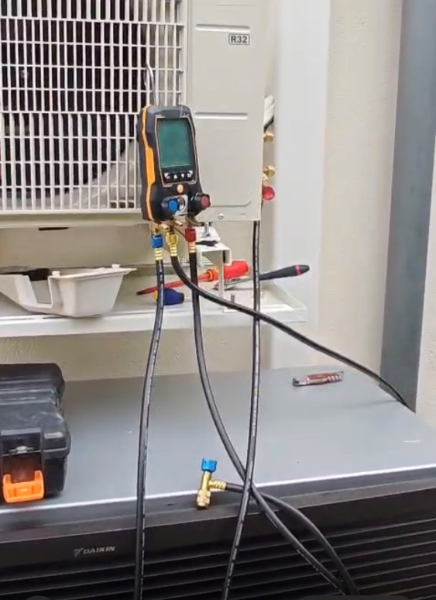 POSE POMPE A CHALEUR AIR/EAU DAIKIN + CHAUFFE EAU THERMODYNAMIQUE A COYE LA FORET 60