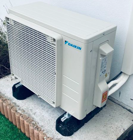 Installation Pompe à Chaleur Daikin à Gouvieux dans l'Oise (60) Installation Pompe à Chaleur Daikin à Gouvieux dans l'Oise (60)